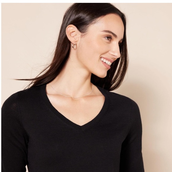 Women Classic Fit V-Neck Long Sleeve Sweater Size M - Picture 3 of 5